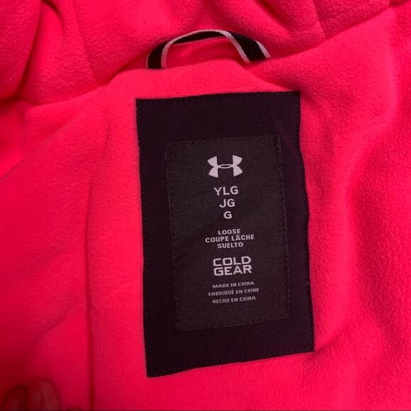 Under Armour Treetop Jacket in Black/Cerise - Picture 10 of 11